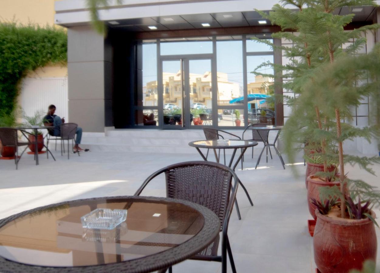 Urban Hotel Nouakchott Exterior photo